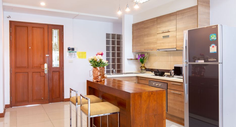 For rent 5 bedrooms condo in Bang Na, Bangkok
