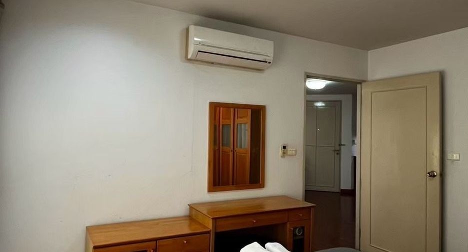 For rent 2 bedrooms condo in Suan Luang, Bangkok