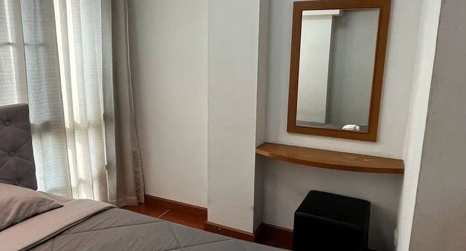 À louer 2 chambres condo à Suan Luang, Bangkok