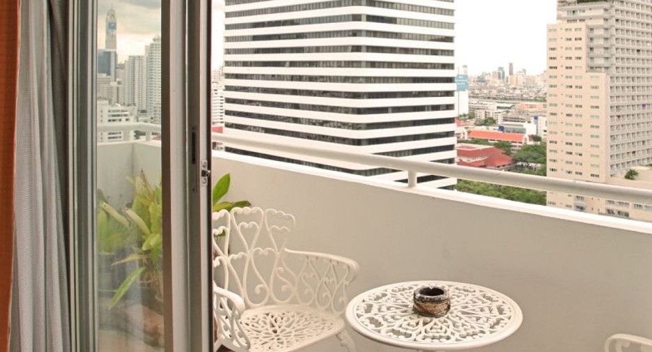 Condo en alquiler de 2 habitaciones en Watthana, Bangkok