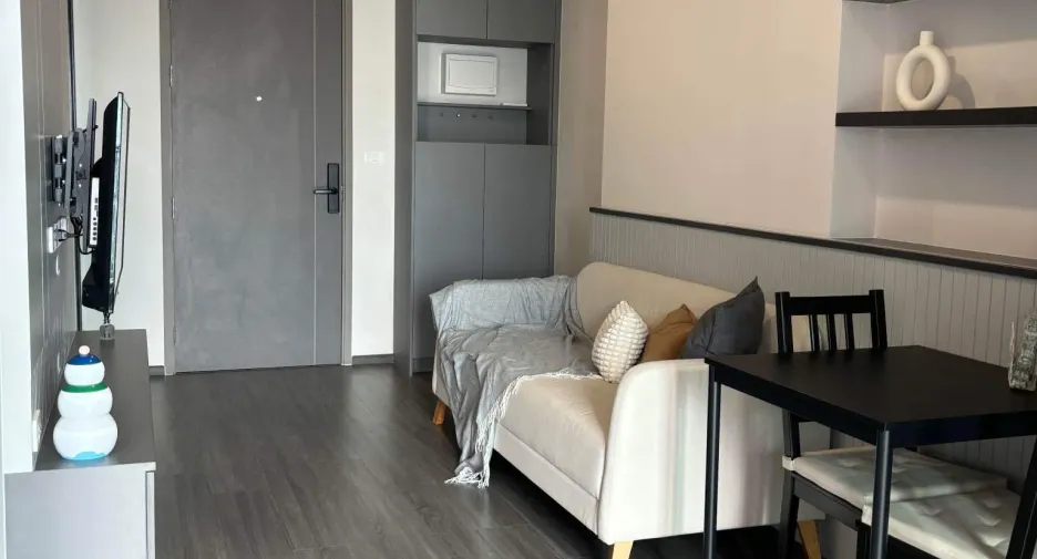 Condo en alquiler de 1 habitaciones en Khlong Toei, Bangkok