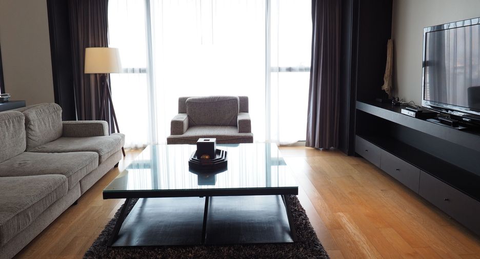 Wohnung zur Miete mit 3 Zimmer in Sathon, Bangkok