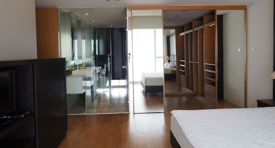 Wohnung zur Miete mit 3 Zimmer in Sathon, Bangkok