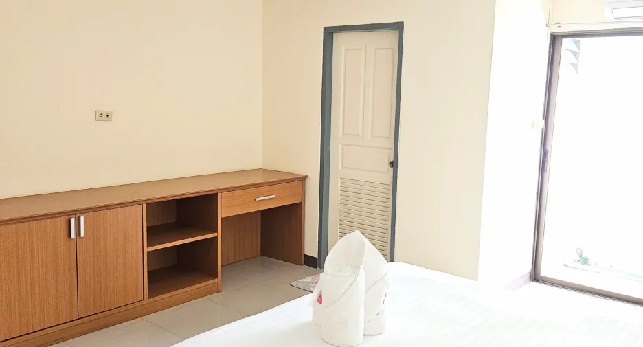 For rent 2 bedrooms apartment in Suan Luang, Bangkok