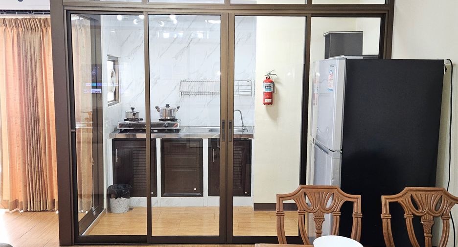 For rent 2 bedrooms apartment in Suan Luang, Bangkok