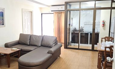 Apartamento en alquiler de 2 habitaciones en Suan Luang, Bangkok