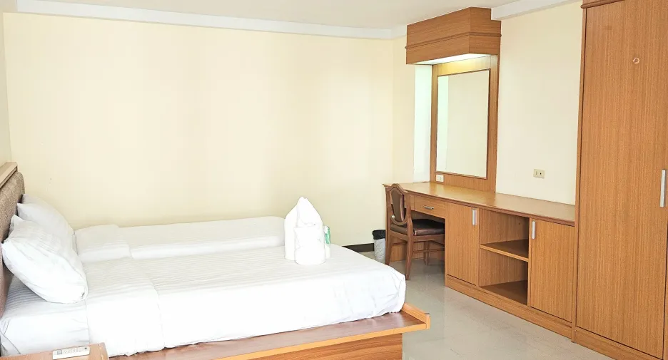 For rent 2 bedrooms apartment in Suan Luang, Bangkok