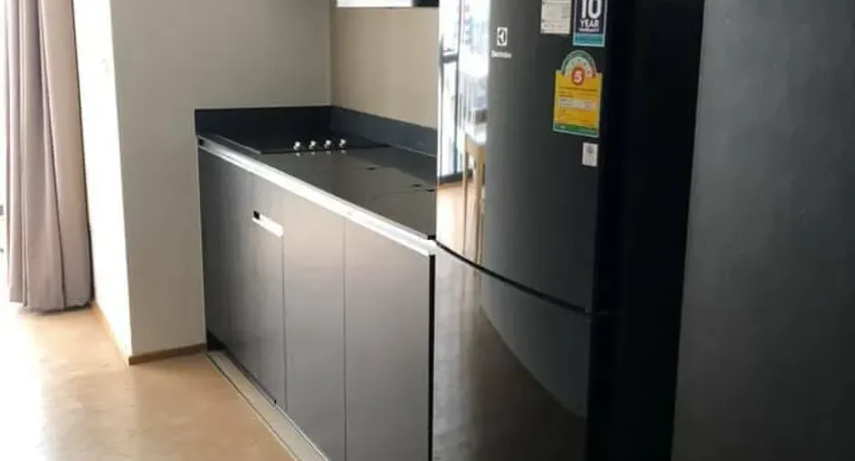 For rent 2 bedrooms condo in Bang Rak, Bangkok