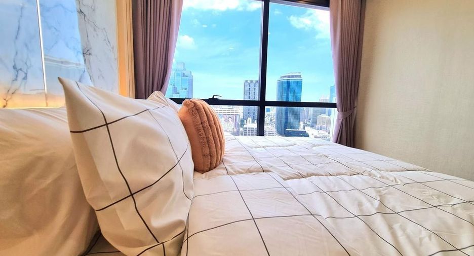 Wohnung zur Miete mit 2 Zimmer in Bang Rak, Bangkok