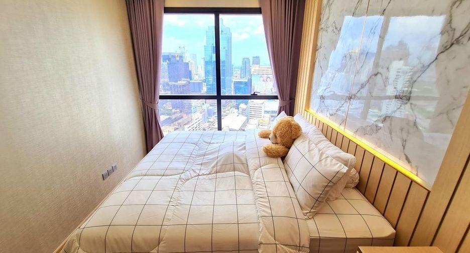 Wohnung zur Miete mit 2 Zimmer in Bang Rak, Bangkok