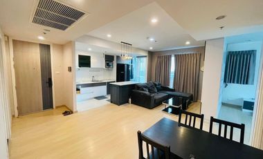 For rent 3 bedrooms condo in Yan Nawa, Bangkok