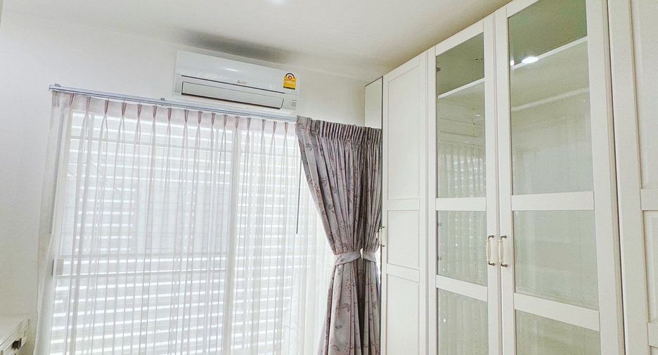 For rent 3 ベッドルーム house in Phra Khanong, Bangkok