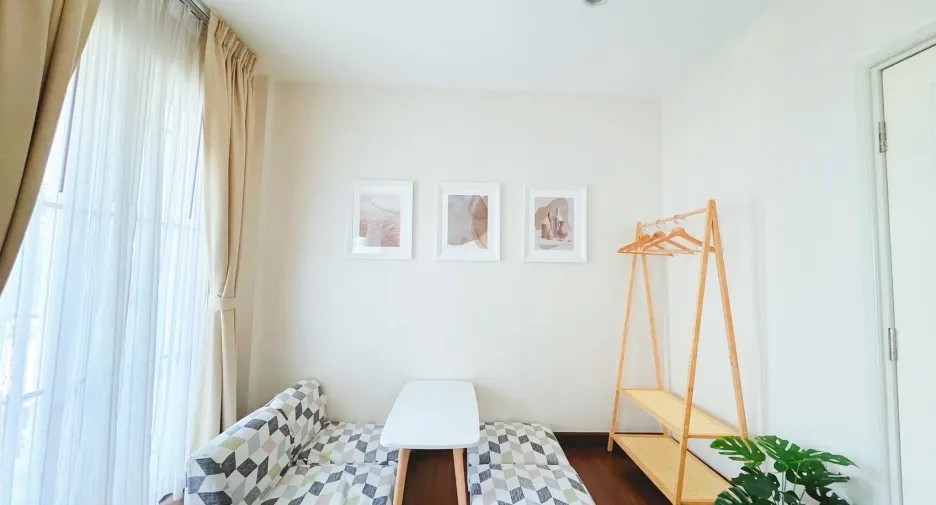 Haus zur Miete mit 3 Zimmer in Phra Khanong, Bangkok