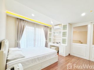 出租 3 卧室 独立屋 在 Phra Khanong, 曼谷