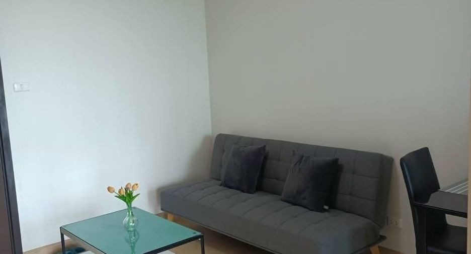 For rent 1 bed condo in Huai Khwang, Bangkok