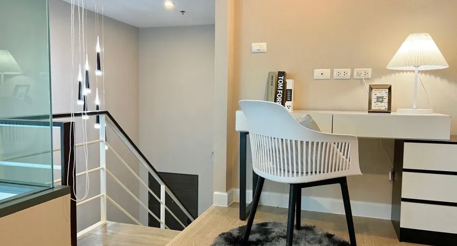 For rent 2 bedrooms condo in Bang Sue, Bangkok
