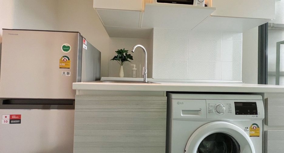 For rent 2 bedrooms condo in Bang Sue, Bangkok