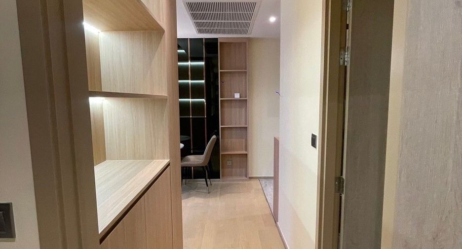 For rent 1 bed condo in Huai Khwang, Bangkok