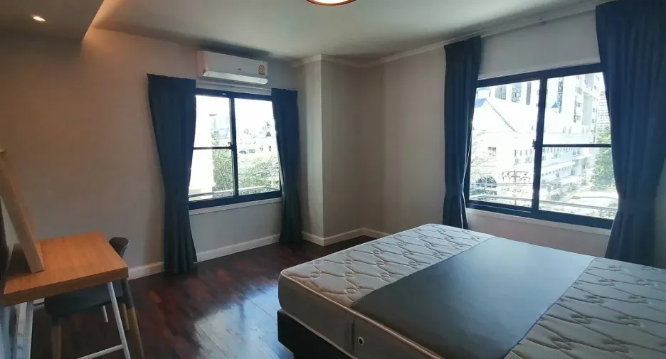 Apartment zur Miete mit 3 Zimmer in Watthana, Bangkok
