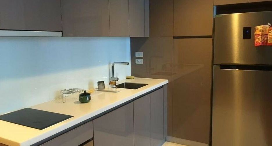 Condo en alquiler de 2 habitaciones en Khlong Toei, Bangkok