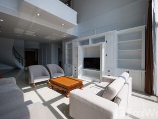 Wohnung zur Miete mit 4 Zimmer in Khlong Toei, Bangkok