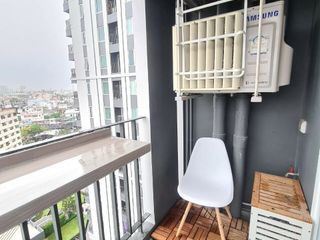 Wohnung zur Miete mit Studio in Huai Khwang, Bangkok