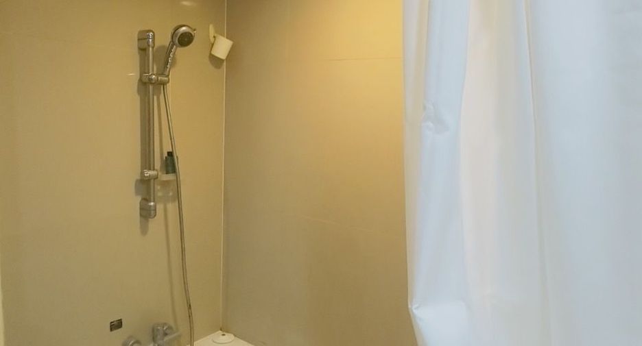 Condo en alquiler de estudio en Khlong Toei, Bangkok