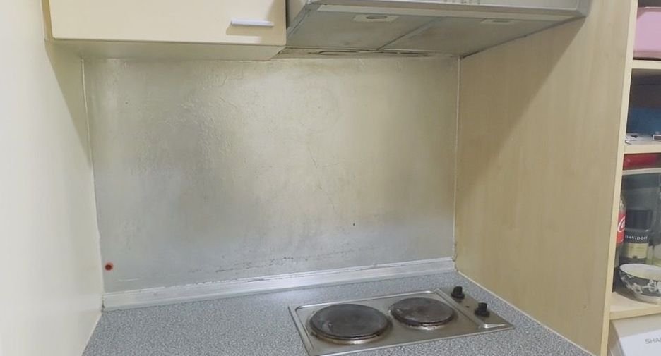 For rent studio condo in Khlong Toei, Bangkok