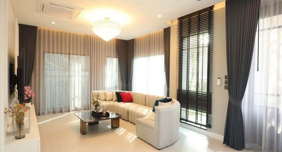 À louer 5 chambres maison à Saphan Sung, Bangkok
