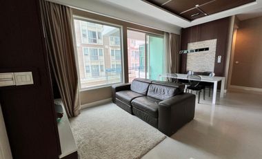 Wohnung zur Miete mit 2 Zimmer in Pathum Wan, Bangkok