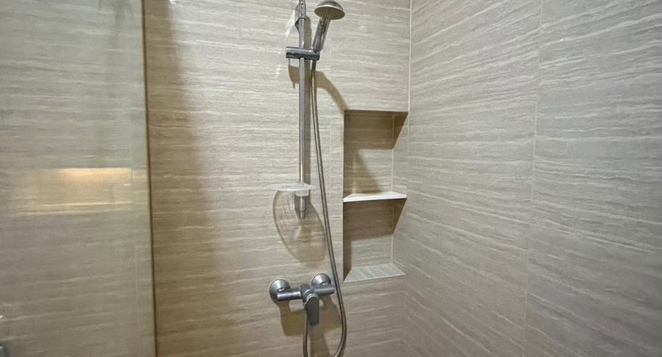 For rent 1 bed condo in Phaya Thai, Bangkok