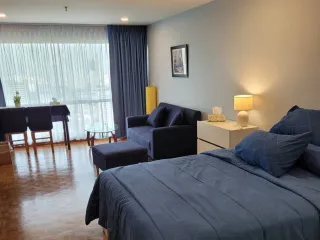 For rent studio condo in Watthana, Bangkok