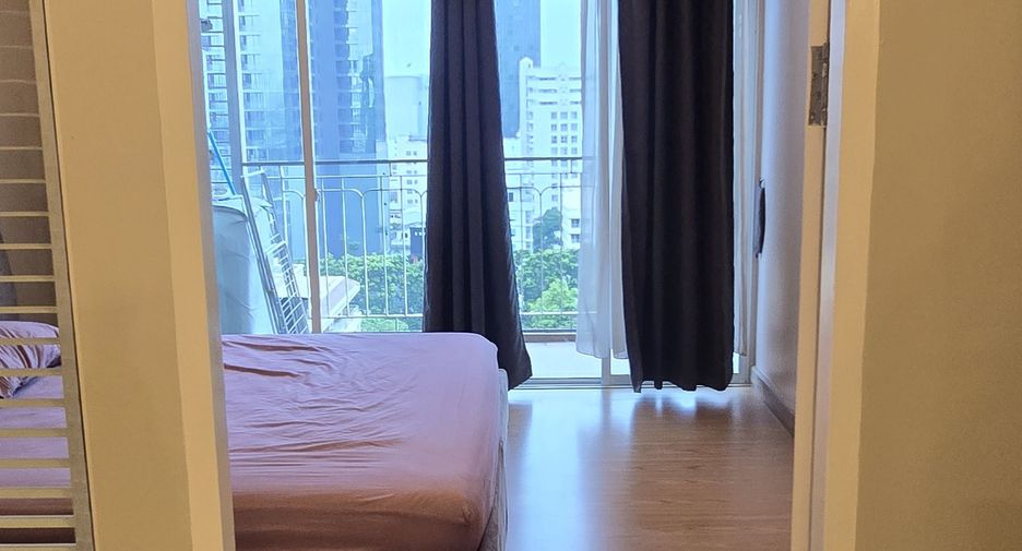 For rent 1 bed condo in Ratchathewi, Bangkok