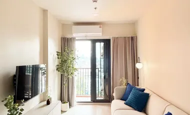 For rent 2 bedrooms condo in Khlong San, Bangkok