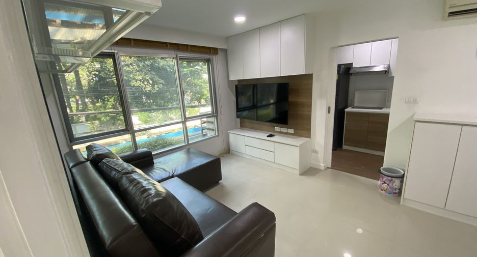 For rent 1 bed condo in Khlong Toei, Bangkok