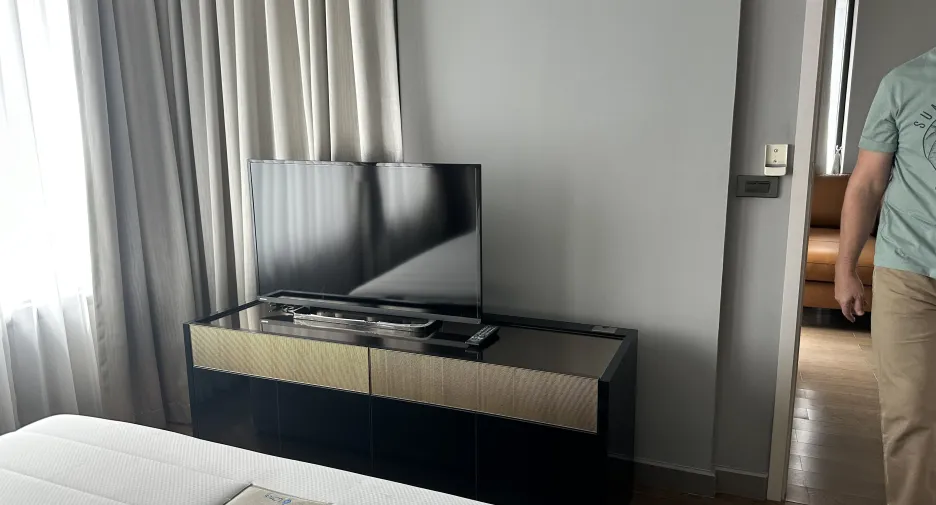 For rent 2 bedrooms condo in Ratchathewi, Bangkok
