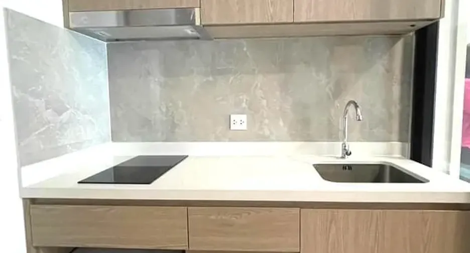 For rent 1 bed condo in Bang Rak, Bangkok