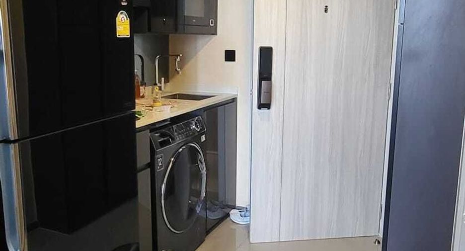 For rent 1 bed condo in Bang Rak, Bangkok