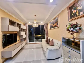出租 2 卧室 公寓 在 Huai Khwang, 曼谷