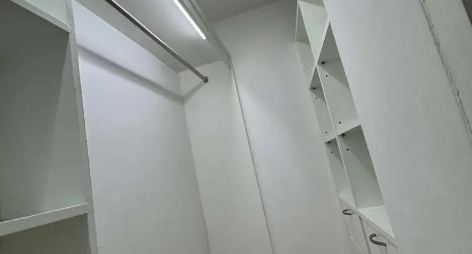For rent 2 bedrooms apartment in Pathum Wan, Bangkok