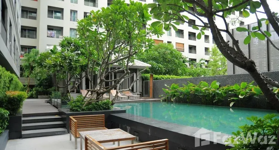 For rent 1 bed condo in Pathum Wan, Bangkok