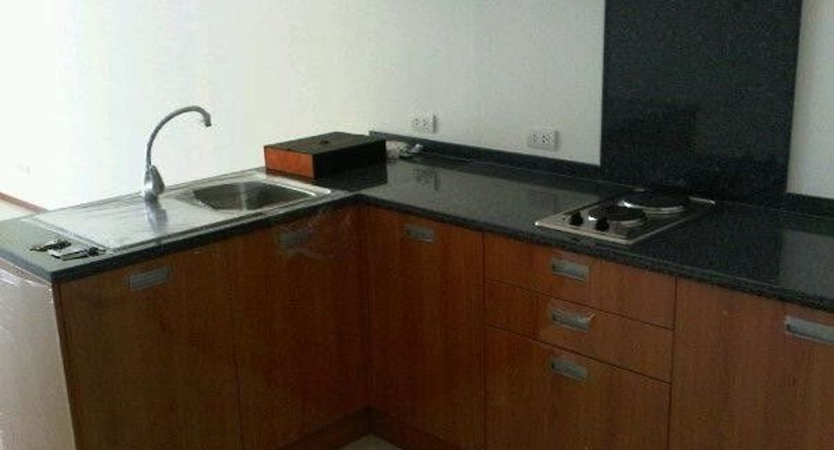 Wohnung zur Miete mit 1 Zimmer in Khlong San, Bangkok
