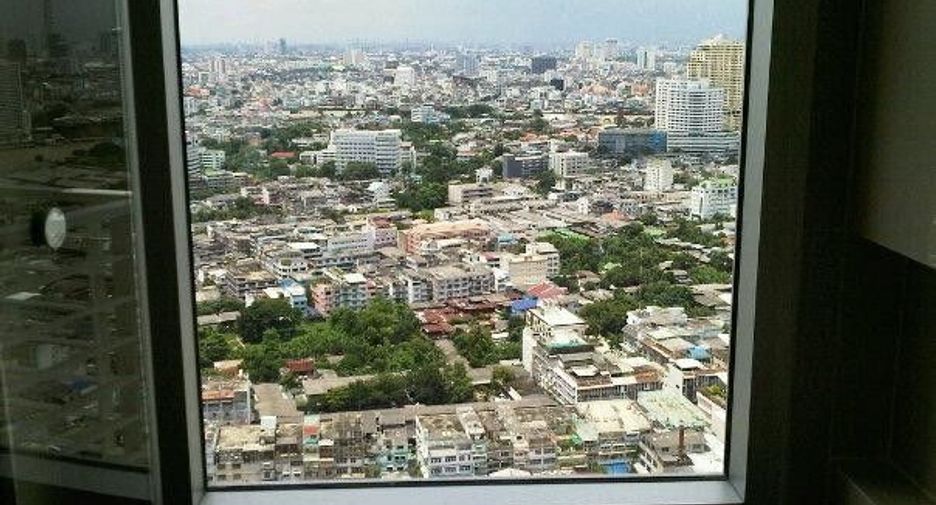 Wohnung zur Miete mit 1 Zimmer in Khlong San, Bangkok