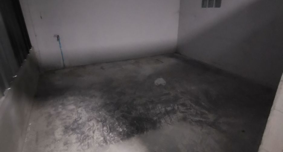 For rent 3 bedrooms retail Space in Bang Bon, Bangkok