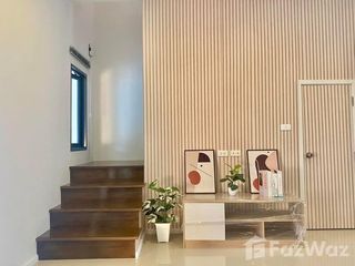 For rent 3 bedrooms townhouse in Prawet, Bangkok