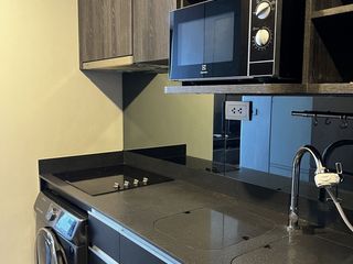 For rent 2 bedrooms condo in Bang Rak, Bangkok