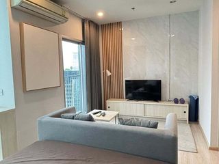 Wohnung zur Miete mit 2 Zimmer in Huai Khwang, Bangkok