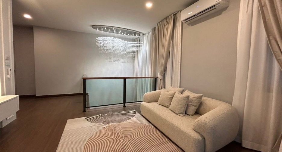 Casa en alquiler de 4 habitaciones en Bang Khen, Bangkok