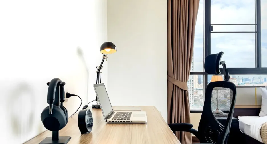 For rent 2 bedrooms condo in Sathon, Bangkok