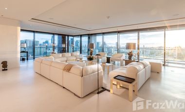 À louer 4 chambres condo à Pathum Wan, Bangkok